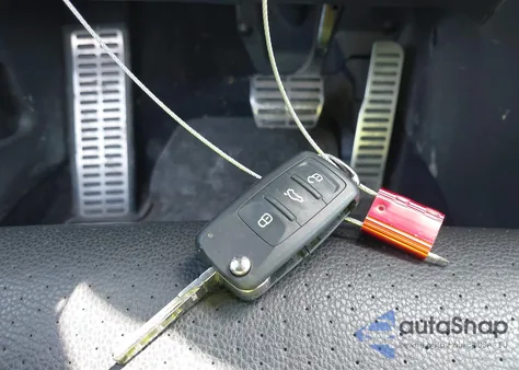 2016 Volkswagen Tiguan R-Line из США, поврежденный, VIN WVGAV7AX0GW074712